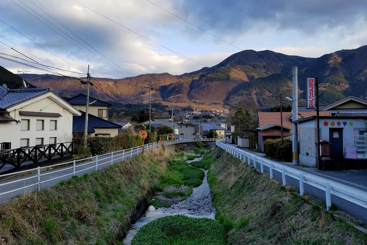 桐梓附近旅游景点（桐梓附近旅游景点推荐）